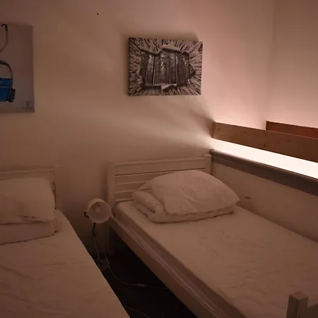 Appartement Triplex Ensoleille A Font-romeu - Fr-1-580-122